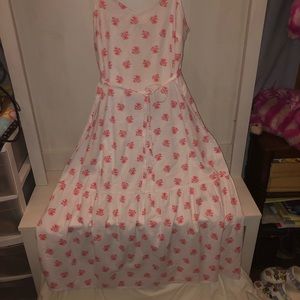 White floral sundress by Universal Thread ( L) 100% cotton 5% recycled cotton
